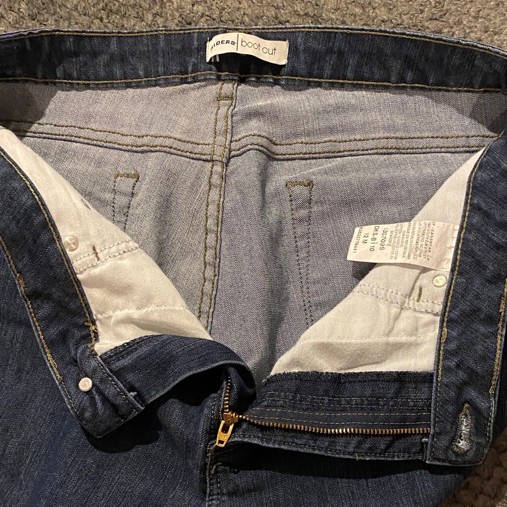 Riders by Lee Women's Boot Cut Jeans  NEW (no tags, never worn) - Deep Blue